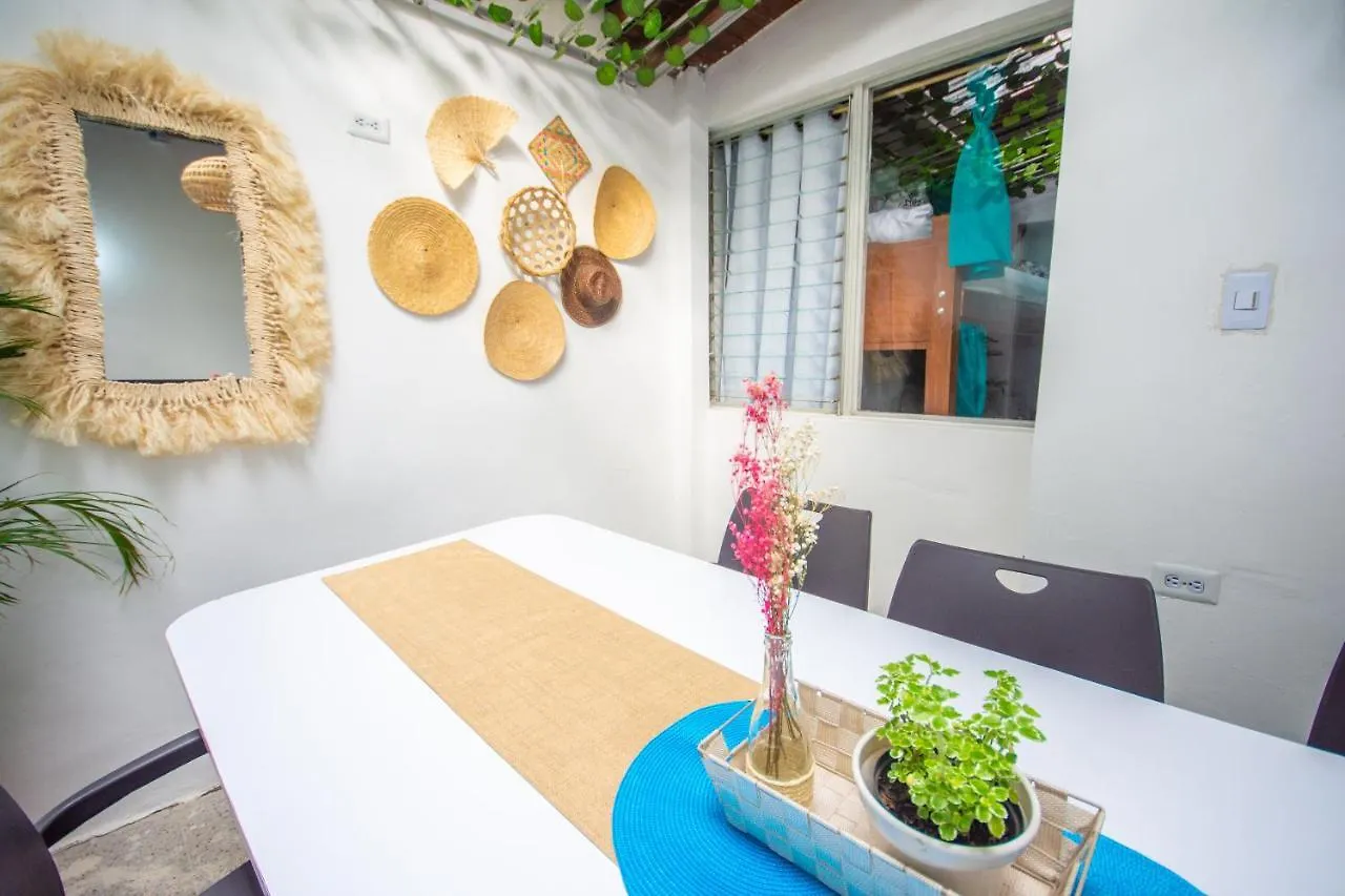 Spring Hostel Medellin 0*,