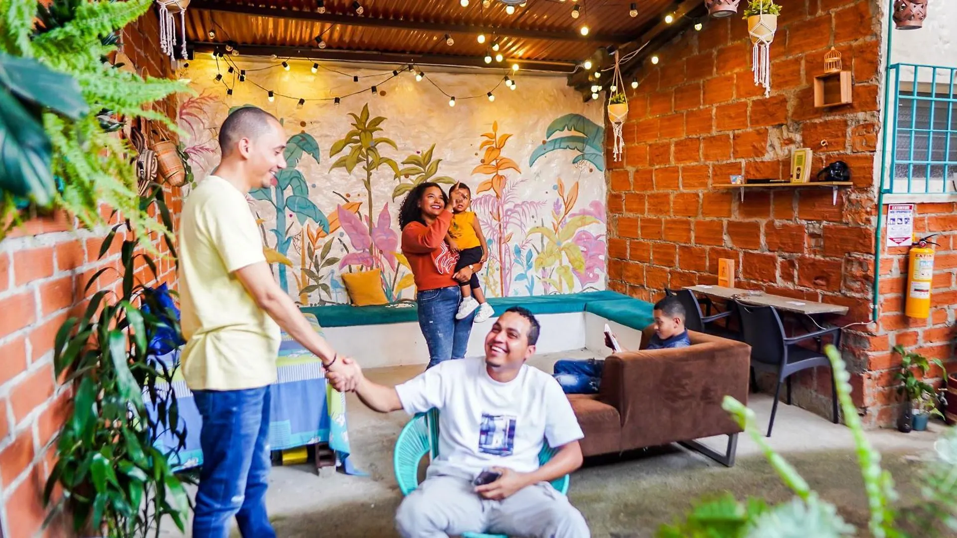 Spring Hostel Medellin 0*,  Colombia