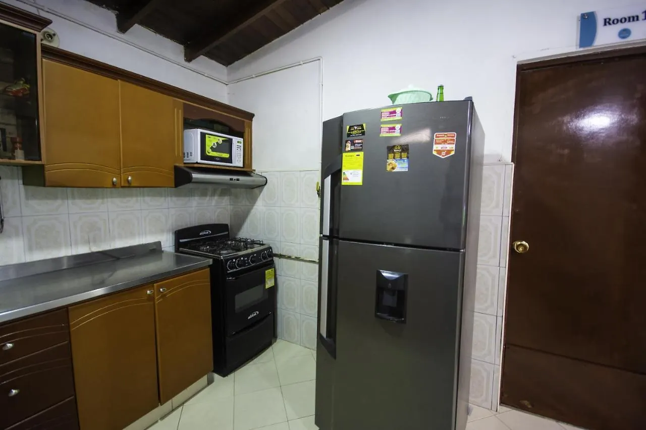 Spring Hostel Medellin 0*,  Colombia